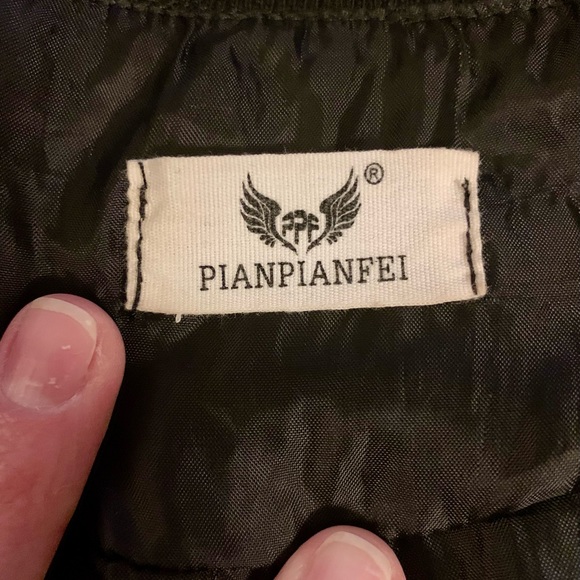 Vintage Embroidered bomber - Picture 5 of 16